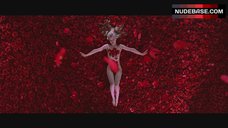 4. Mena Suvari Hot Dream – American Beauty
