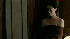 7. Molly Parker In Bra  – Kissed