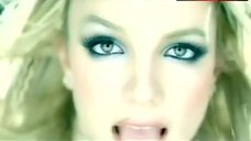 5. Britney Spears Hot Clip – Britney Spears Live And More!