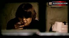 4. Ginnifer Goodwin Toilet Scene – Love Comes To The Executioner