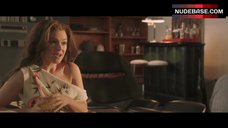 9. Isla Fisher Flashes Panties – Life Of Crime