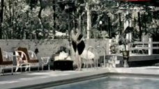 9. Betty Chen Full Naked Swimming – Image Of Bruce Lee