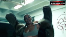 Beyonce Knowles Under Boob – Lemonade