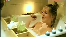 2. Bernadette Heerwagen Nude in Bath Tub – Geht Nicht Gibt'S Nicht