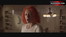 8. Milla Jovovich Tits Flash – The Fifth Element