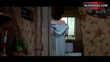 9. Shirley Maclaine Side Tit – Irma La Douce