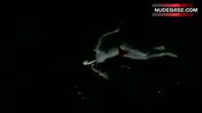 Henriette Heinze Topless Swimming – Vollgas