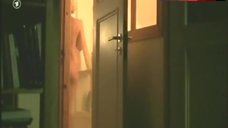 10. Saskia Vester Naked Tits and Ass – Eine Schrage Familie