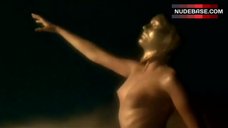 10. Sabrina Siani Shows Boobs – Conquest