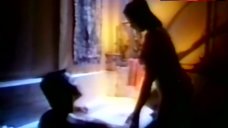 3. Ara Mina Nude in Hot Tub – Pahiram Kahit Sandali