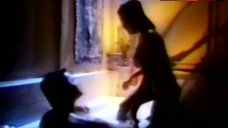Ara Mina Nude in Hot Tub – Pahiram Kahit Sandali