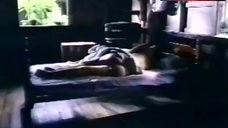 1. Ara Mina Sleeping Nude – Pahiram Kahit Sandali