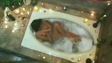 4. Ynez Veneracion Nude in Hot Tub – Dama De Noche