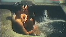 Lara Morena Sex in Pool – Malikot Na Mundo