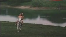 1. Klaudia Koronel Riding Topless – Tuhog