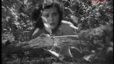 5. Hedy Lamarr Uotdoor Nudity – Ecstasy