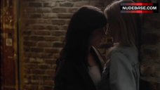 2. Michele Hicks Lesbian Kissing – Guns For Hire