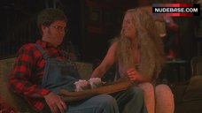 10. Sheri Moon Zombie Ass Scene – House Of 1000 Corpses