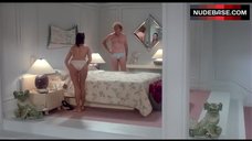 3. Kelly Lebrock Bare All – The Woman In Red
