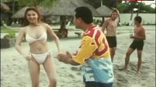 3. Rufa Mae Quinto in White Bikini – Baliktaran: Si Ace At Si Daisy