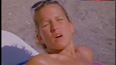 3. Jennifer Dundas Lowe Bikini Scene – Swimming