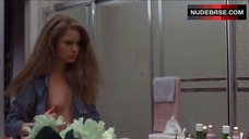 5. Jennifer Jason Leigh Shows Naked Tits – Eyes Of A Stranger