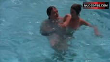 Kay Lenz Nude in Swimming Pool – Moving Violation