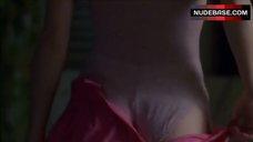 1. Melissa Leo Shows Small Breasts – Streetwalkin'