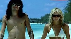 2. Heather Locklear Bikini Scene – E! True Hollywood Story