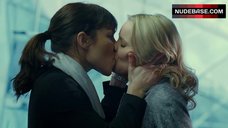 3. Rachel Mcadams Lesbian Scene – Passion