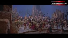 8. Gina Lollobrigida Sexy Scene – Solomon And Sheba