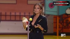 9. Jennifer Lopez Decollete – Mtv Movie Awards