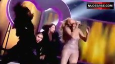 2. Jennifer Lopez Hot on Stage – X Factor (France)