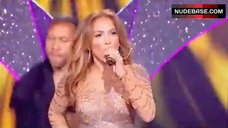 Jennifer Lopez Hot on Stage – X Factor (France)