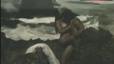 2. Andrea Del Rosario Sex on Beach – Lupe
