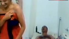 10. Maria Pia Conte Nude Getting out of Bathtub – L' Infermiera Di Mio Padre