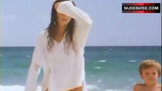 7. Jennifer Ross Naked on Beach – Maslin Beach