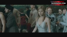 1. Hot Clemence Poesy in Underwater – Harry Potter And The Goblet Of Fire