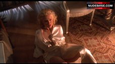 1. Madonna Masturbation on Floor – Body Of Evidence