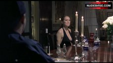 4. Julianne Moore Decollete – Hannibal