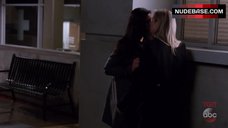 2. Marika Dominczyk Lesbian Kissing – Grey'S Anatomy