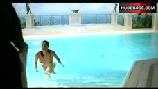 Catrin Striebeck Topless Swimming – Unter Verdacht - Das Karussell