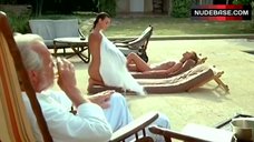 6. Barbara Nielsen Nude Sunbathing – L' Annee Des Meduses