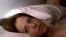 7. Mary-Louise Parker Shows Boobs – The Five Senses