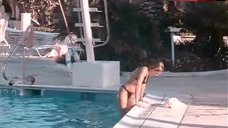 1. Sarah Jessica Parker in Black Bikini – Honeymoon In Vegas