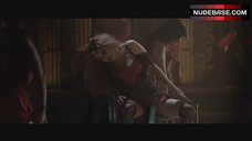 1. Fergie Intimate Scene – Nine