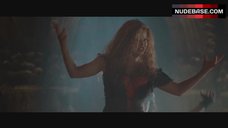 6. Fergie Intimate Scene – Nine