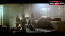 5. Elizabeth Perkins Ass Scene – Moonlight And Valentino