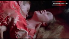 5. Michelle Phillips Rooug Sex o Floor – Valentino