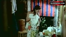 8. Carolyn Marz Nude after Shower – The Driller Killer